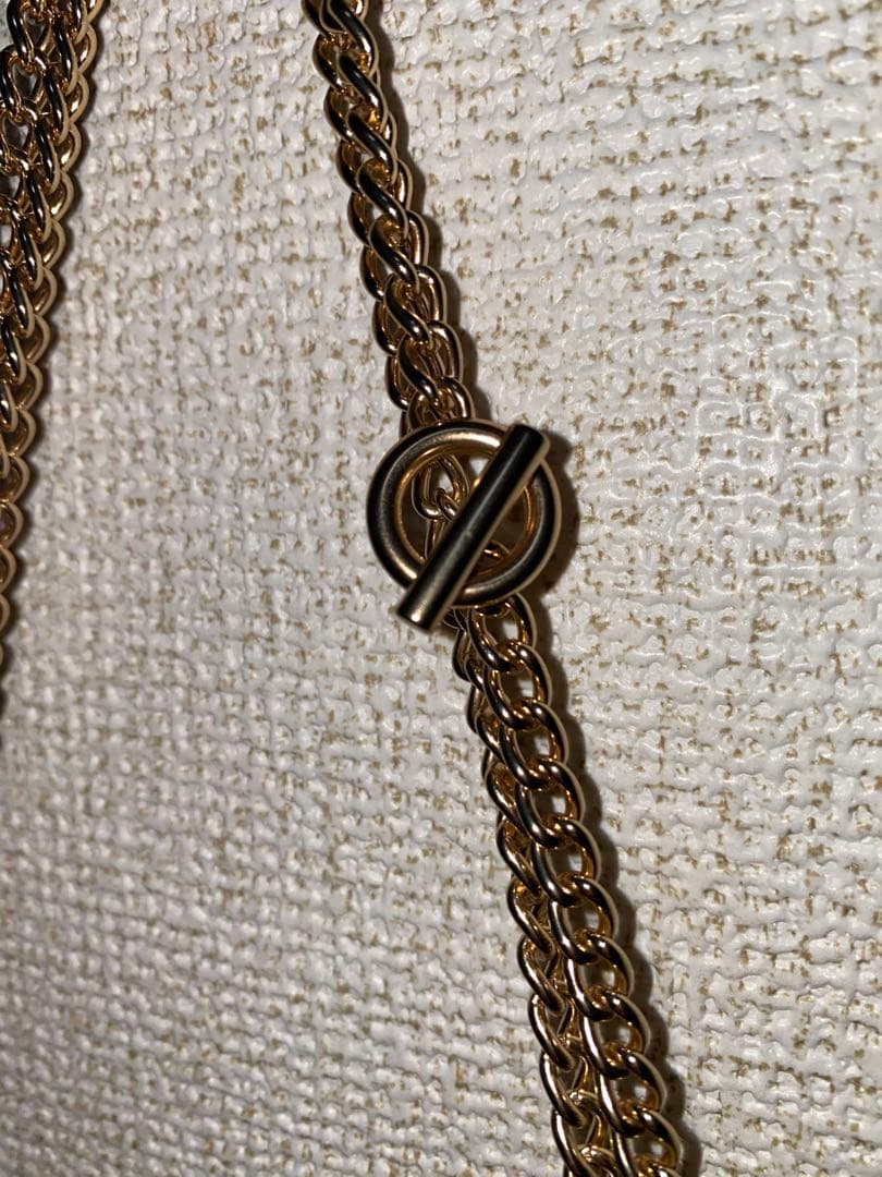 COACH ホワイトレザー ショルダーバッグ 馬車ロゴ ゴールドチェーン 美品