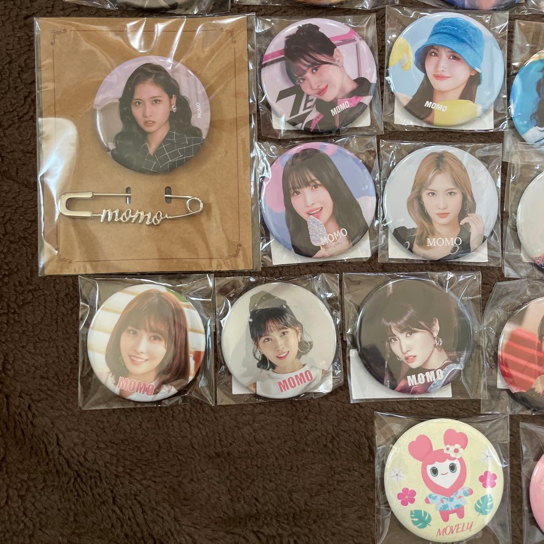 モモ　缶バッジ　缶バッチ　36点セット　まとめ売り