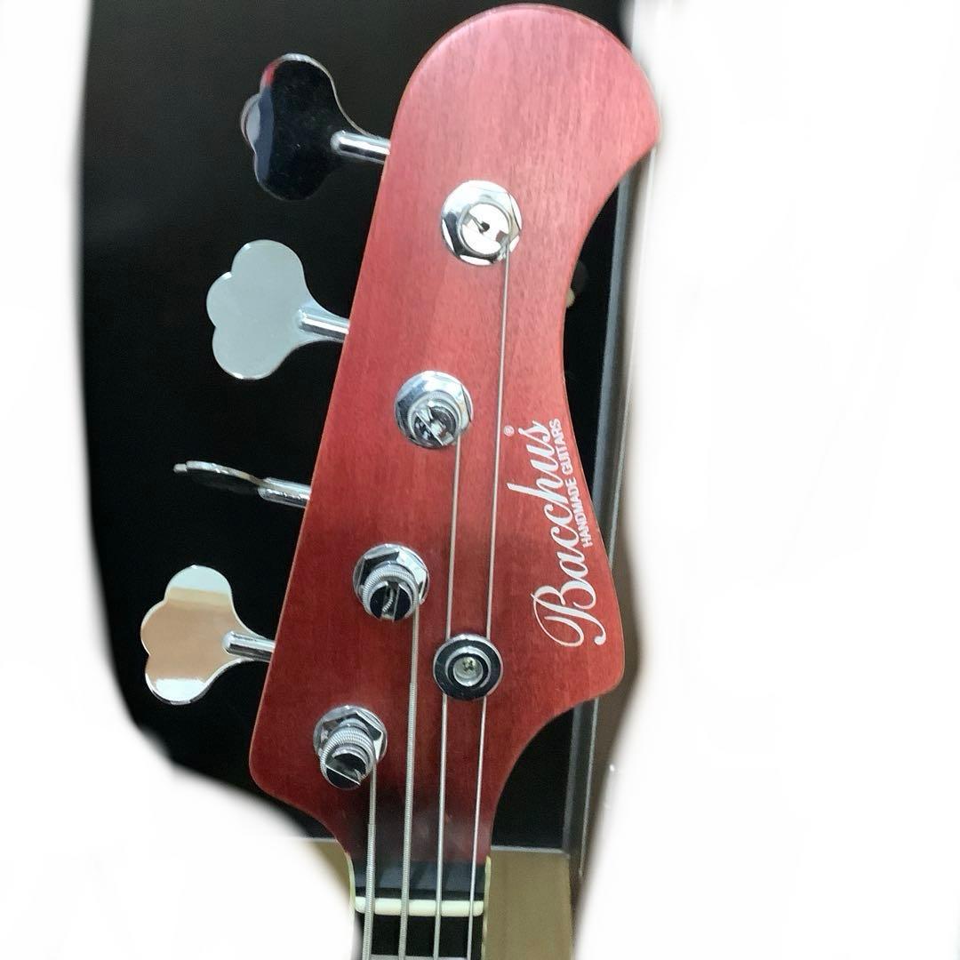 5683②⓪Bacchus バッカス　エレキベース