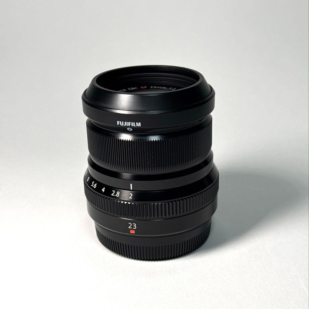 純正レンズフード付 Fujifilm 23mm F2 単焦点レンズ