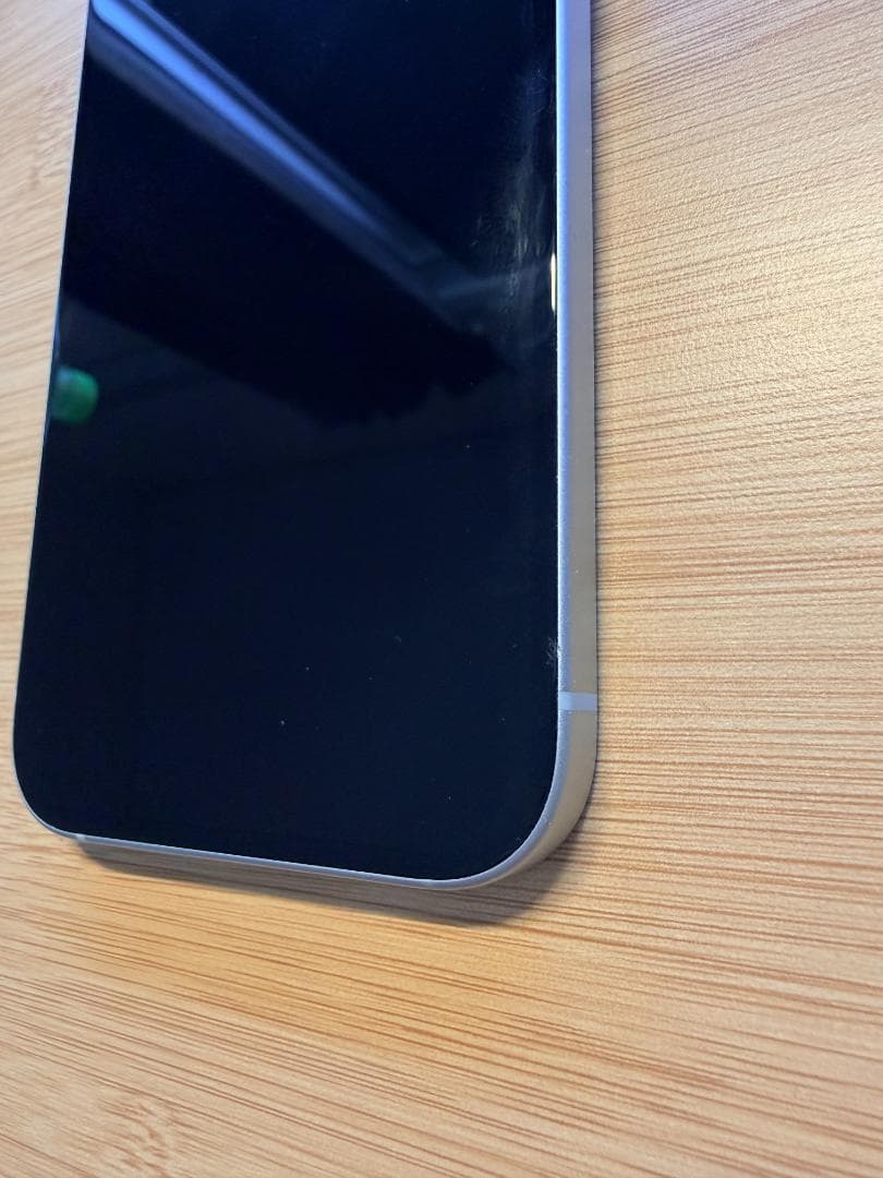 iPhone15 128gb バッテリー85％