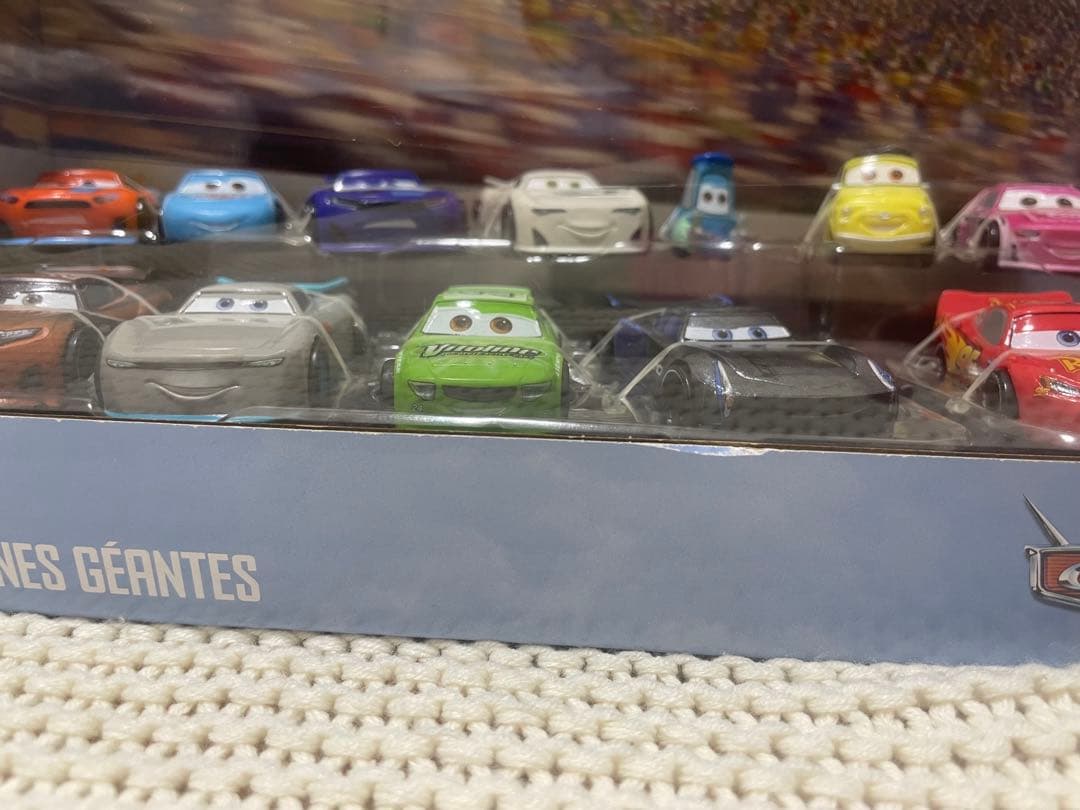 未開封　カーズ　メガフィギュアセット