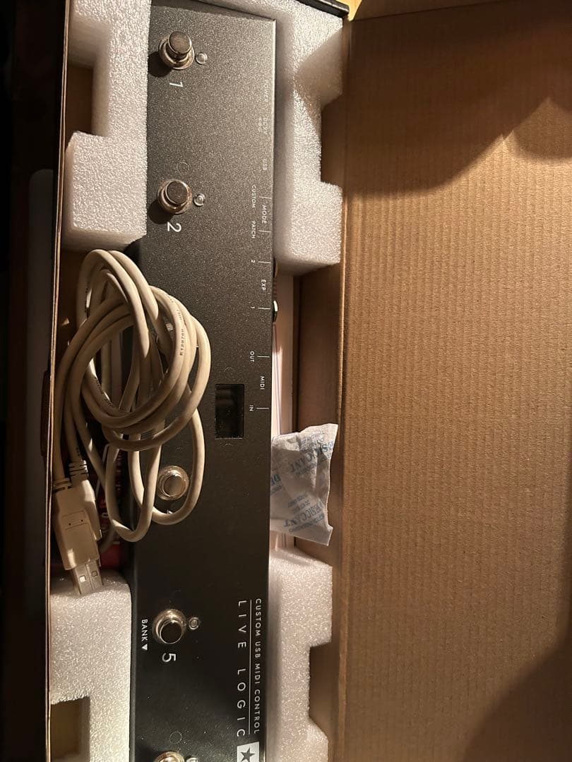 Blackstar Live Logic MIDIコントローラー