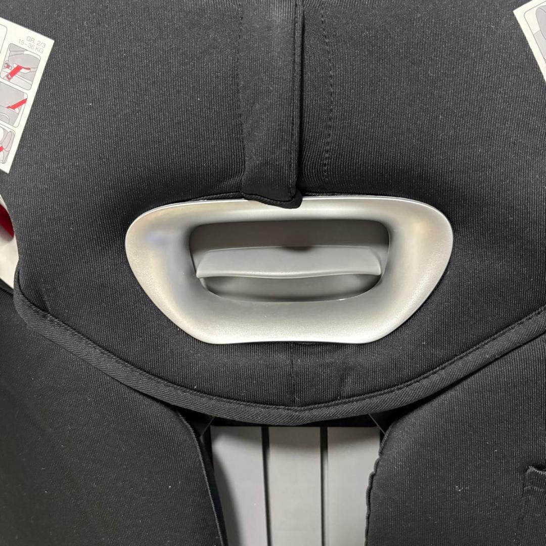 良品　cybex SOLUTION Q3-FIX ジュニアシート ISOFIX