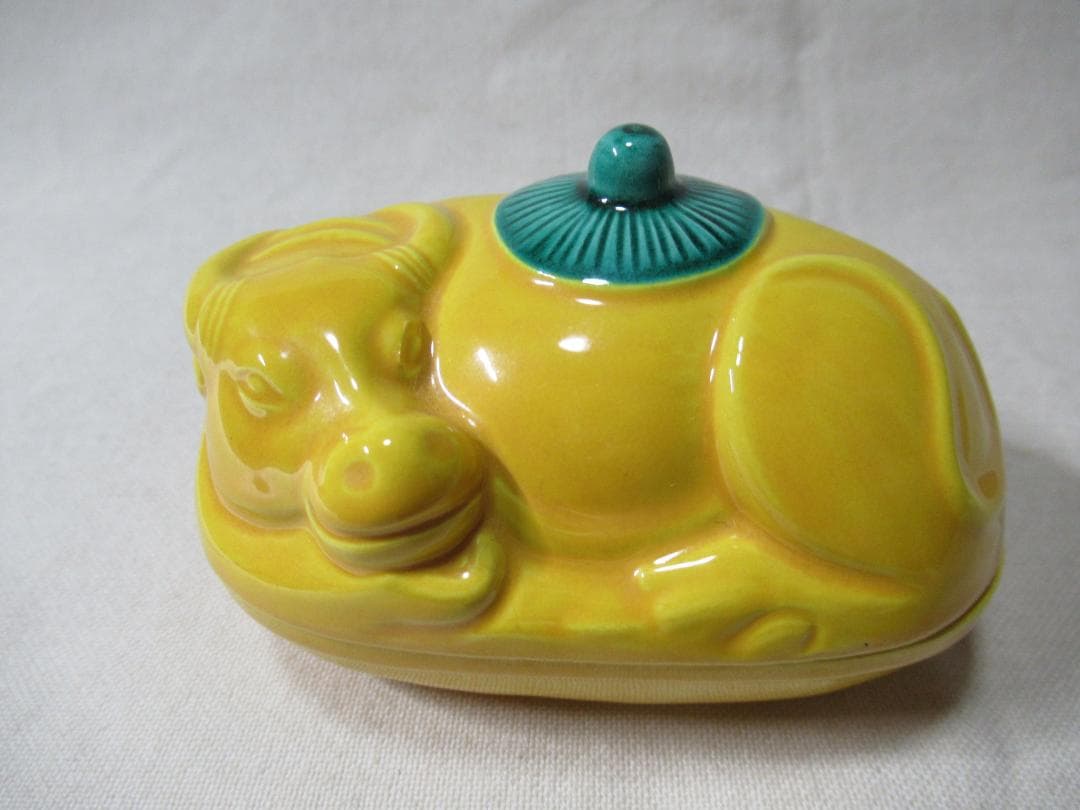 茶道具　中村翠嵐造　交跡笠牛　香合　共箱