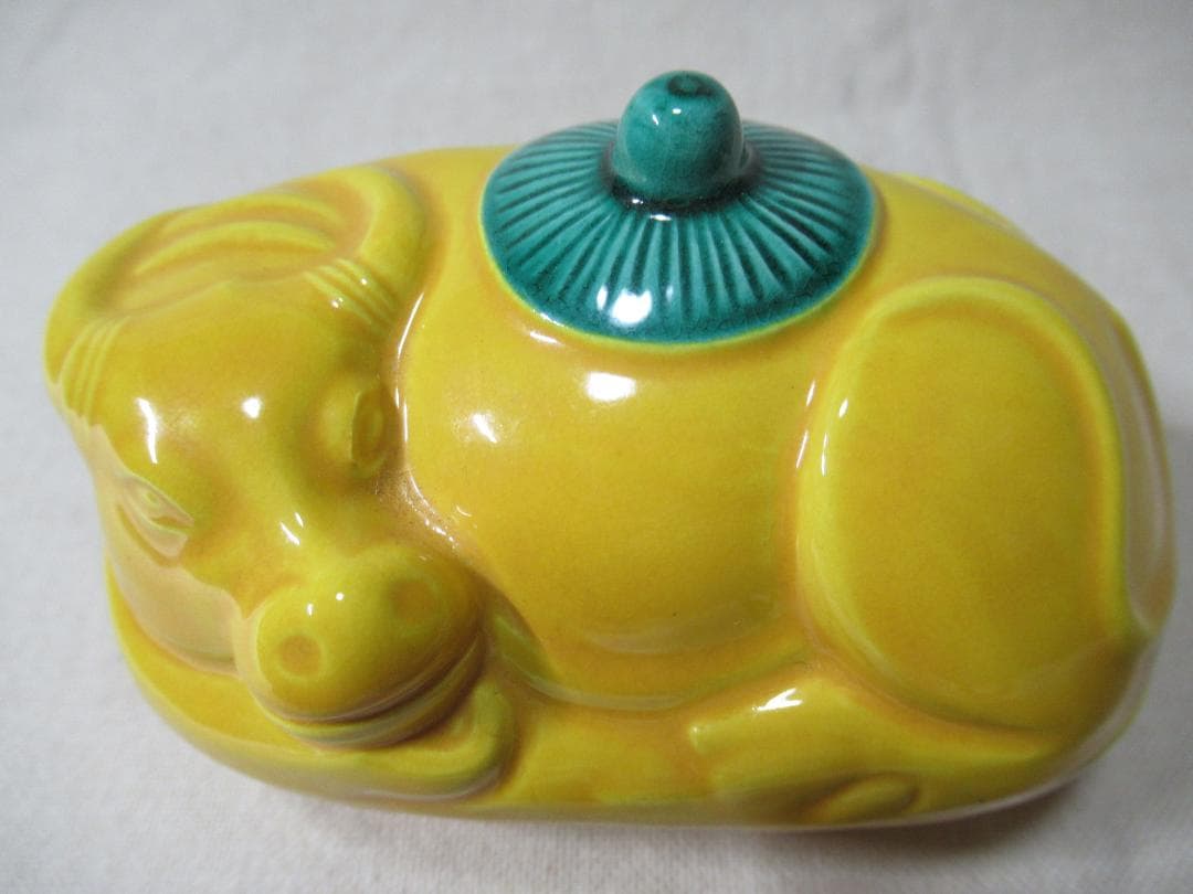 茶道具　中村翠嵐造　交跡笠牛　香合　共箱