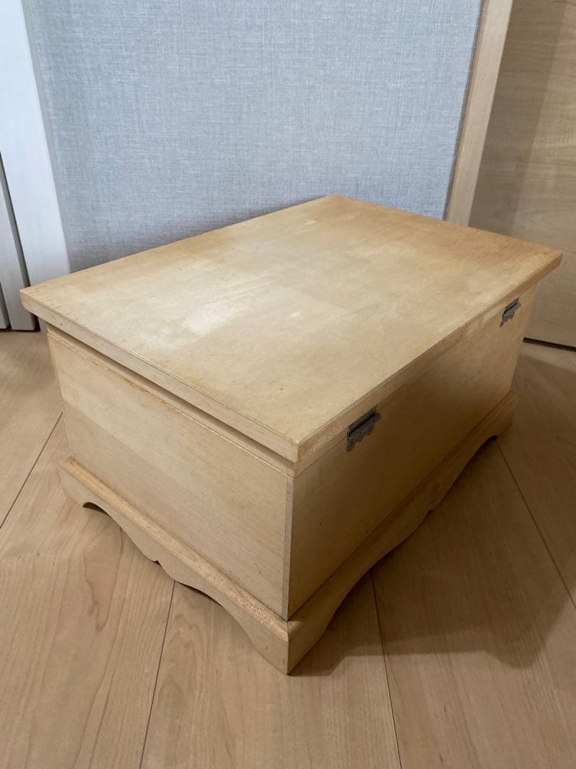 トールペイント 木製収納ボックス 約幅40㎝x 奥行き30㎝x 高さ20㎝