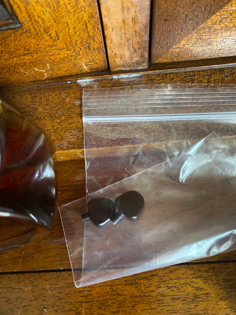 サントリーウイスキーバイオリン型ボトル