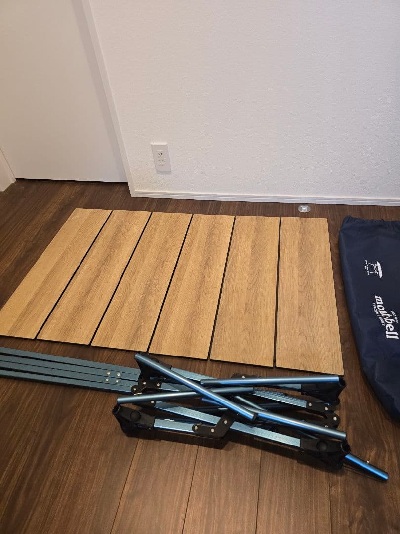 モンベル　マルチフォールディングテーブルワイド