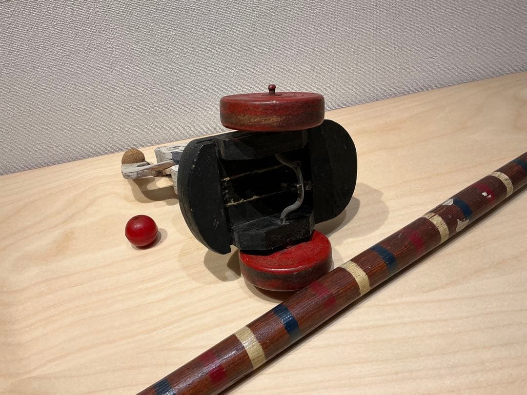 木製・猫のからくり・アンティーク玩具おもちゃ　ねこ　イギリスUSA