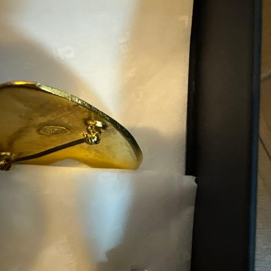 CHANEL シャネル ゴールドブローチ ハートココマーク ブローチ