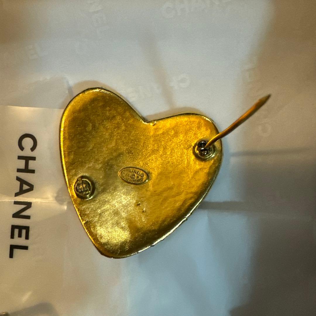 CHANEL シャネル ゴールドブローチ ハートココマーク ブローチ