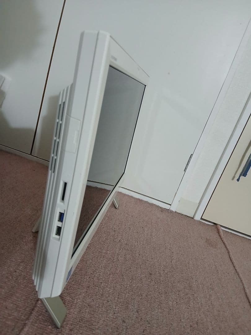 FUJITSUESPRIMO 一体型 W11無線、カメラ、ブルートウツ、オフイス