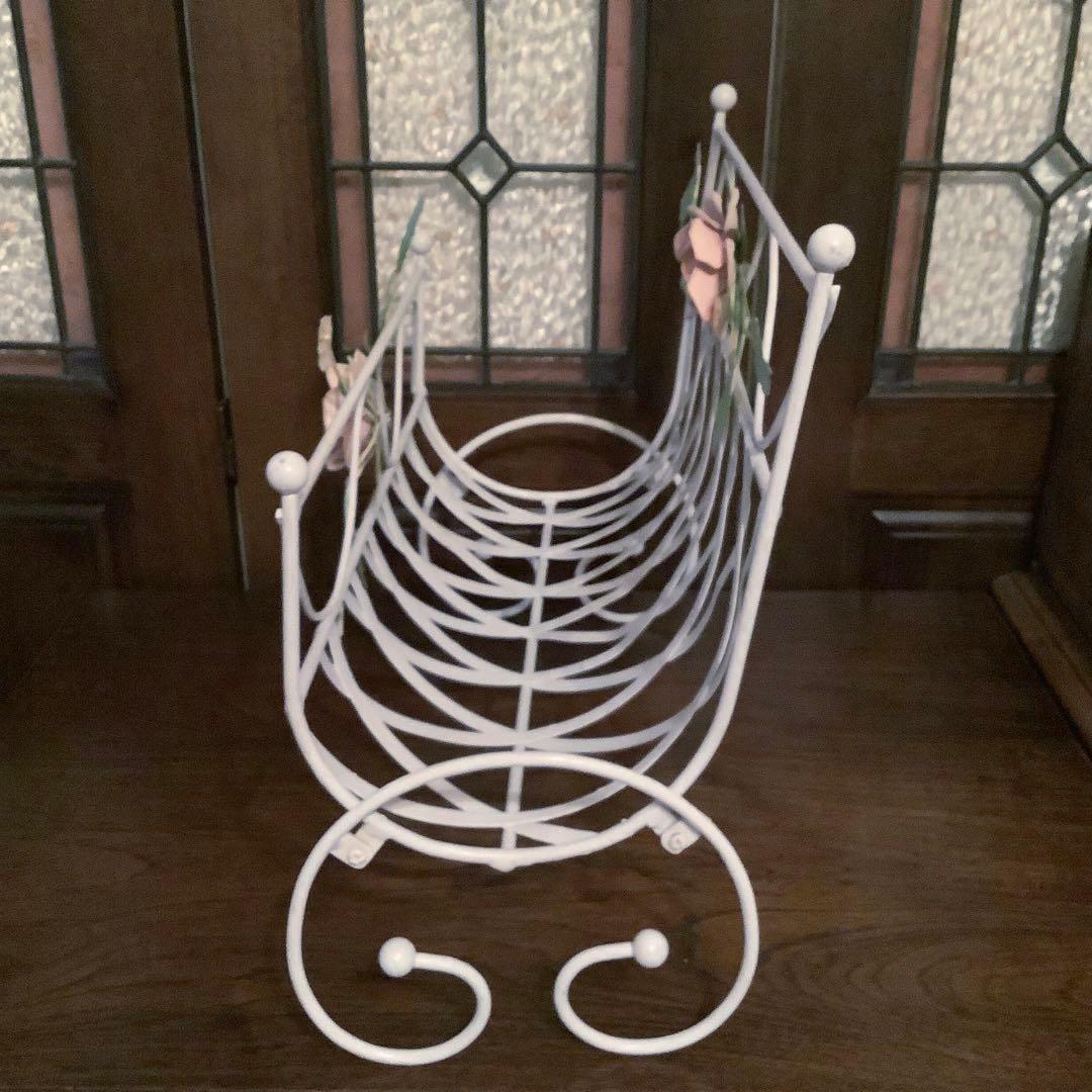 アイアン　薔薇　マガジンラック　ホワイト家具
