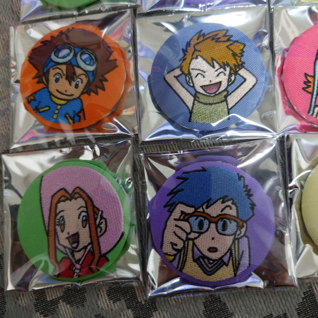 デジモン　刺繍缶バッチ　コンプリート