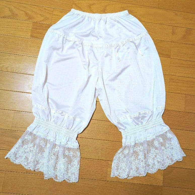 カドリールインターナショナル ブライダルインナー　C70 セモア