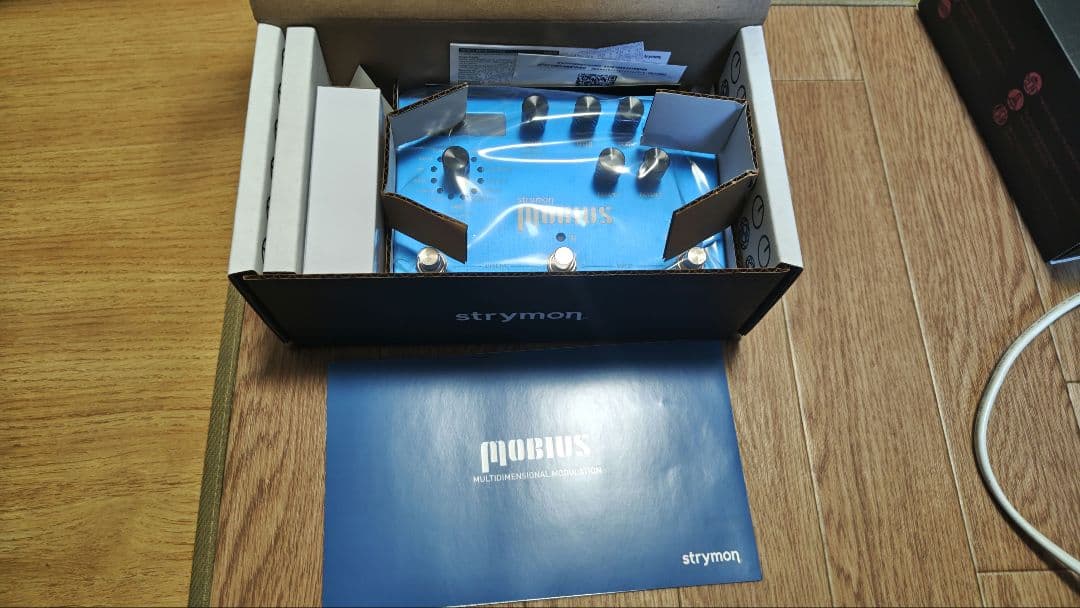 Strymon Mobius ギターエフェクター 新品未使用 モジュレーション