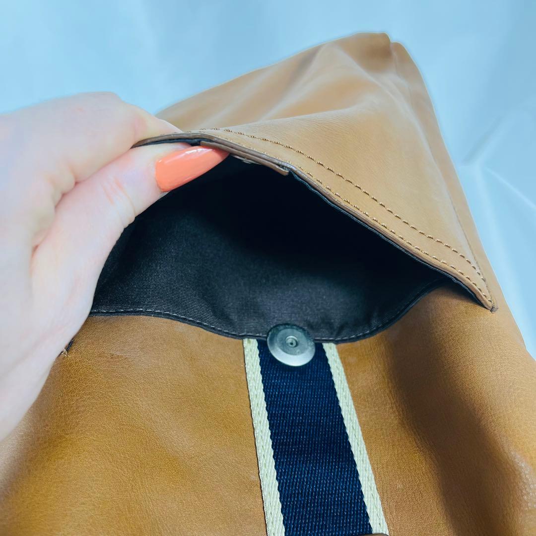 Coach コーチ　ヘリテージレザー２WAYトートバッグ70558 ユニセックス