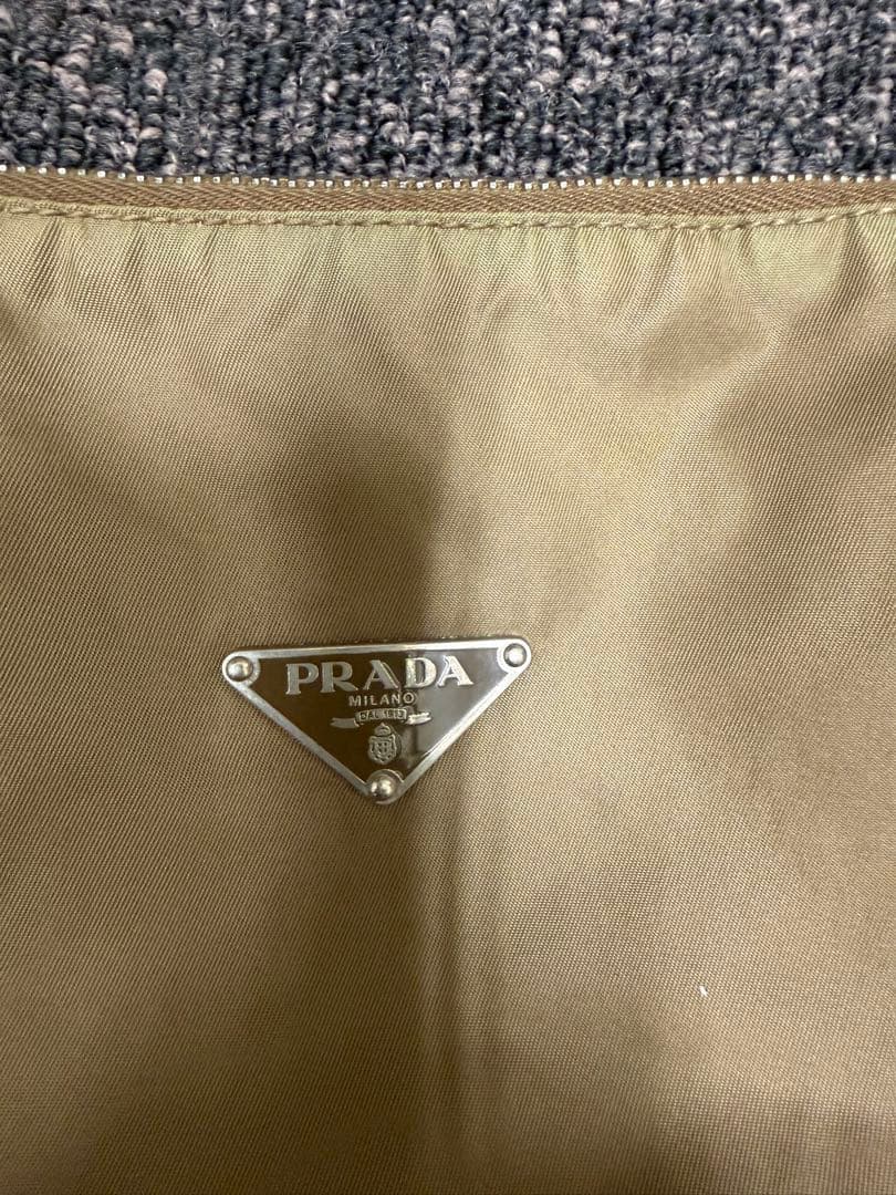 PRADA ナイロンショルダーバッグ ベージュ