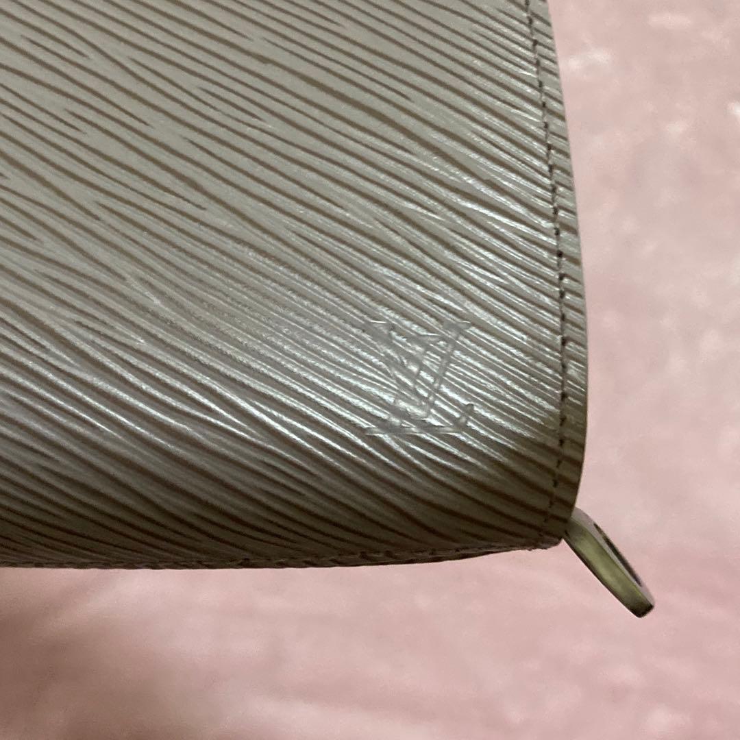 ルイヴィトン　ポルトフォイユエピZ ケース