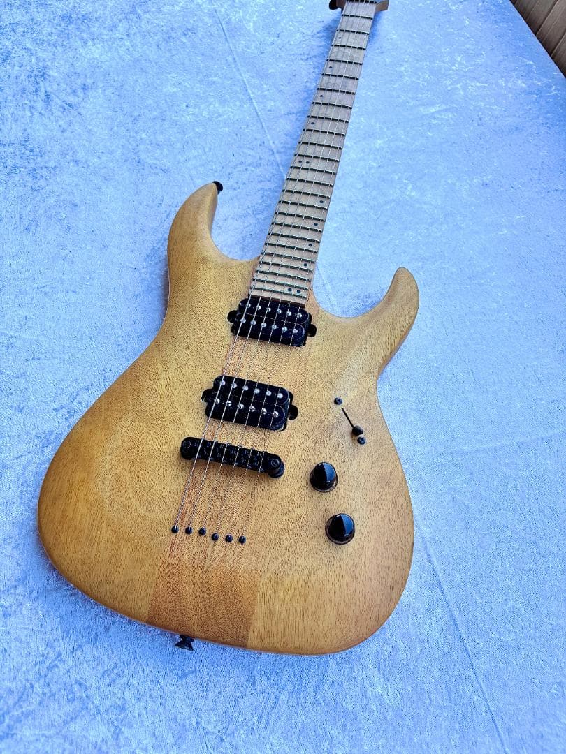 N7 gfc GN-100 Satin NA エレキギター