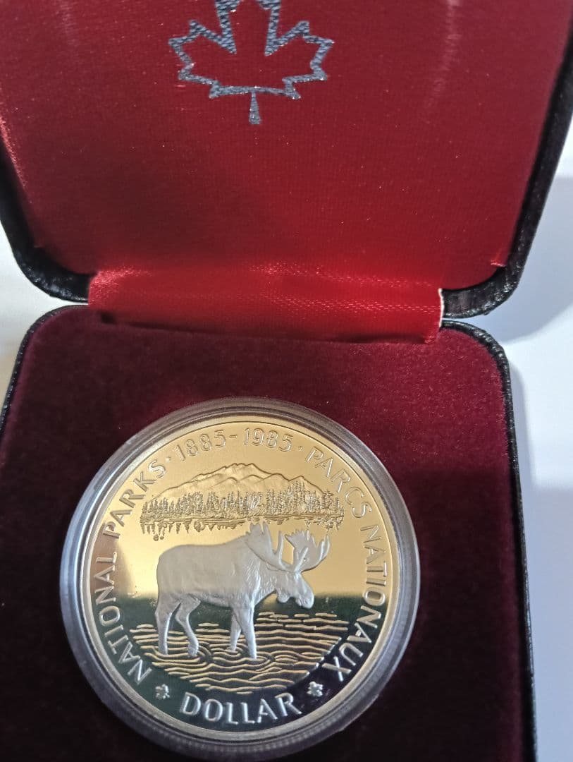 カナダ国立公園100周年記念1ドル銀貨 ＆ アメリカ独立200周年記念銀貨