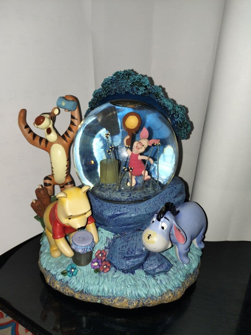 プーさん スノーグローブ フィギュア オルゴール