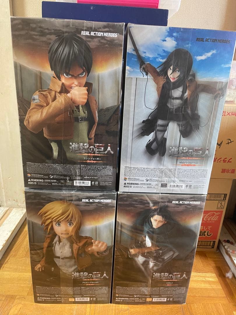 (未開封)進撃の巨人 RAH フィギュアセット