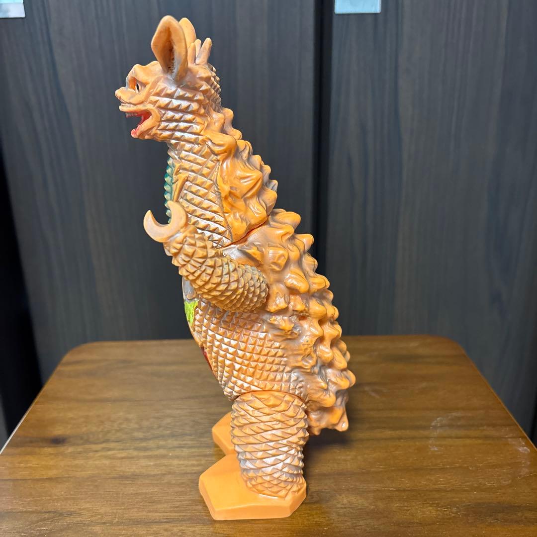 ブルマァク ギャンゴ　マルサン　ポピー　怪獣パチ　パチソフビ　ウルトラマン