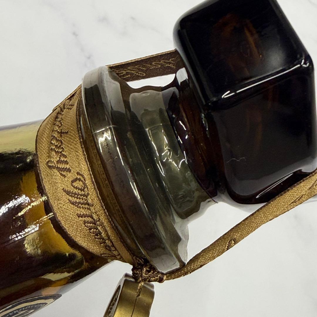 新品未開栓サントリー　 ロイヤル　お酒　ウイスキー　プレミアム12年