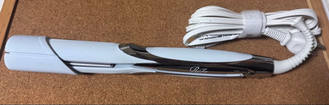 リファ ストレートアイロンプロ ホワイト