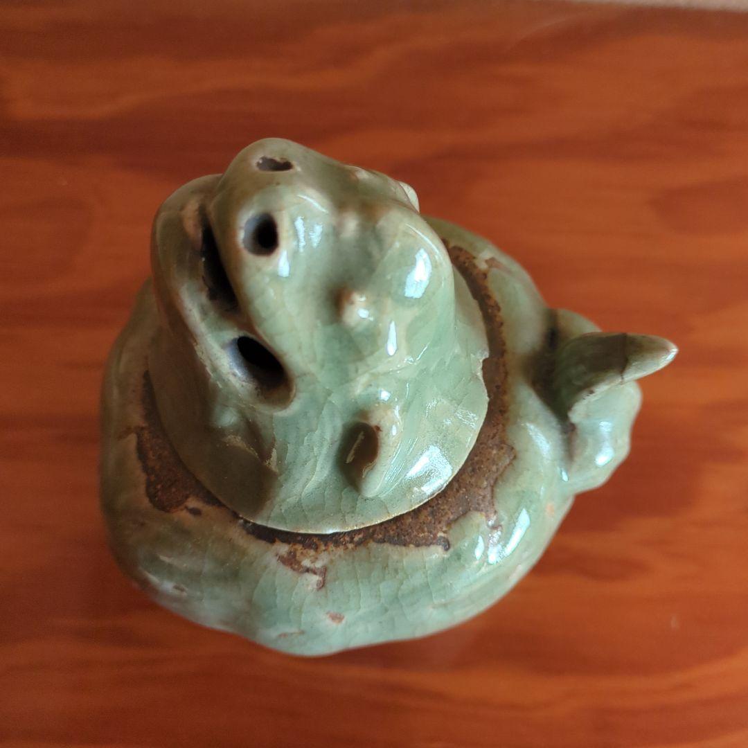 獅子形陶器 中型 淡い緑色　青磁香炉　獅子香炉　古美術品　骨董　中国