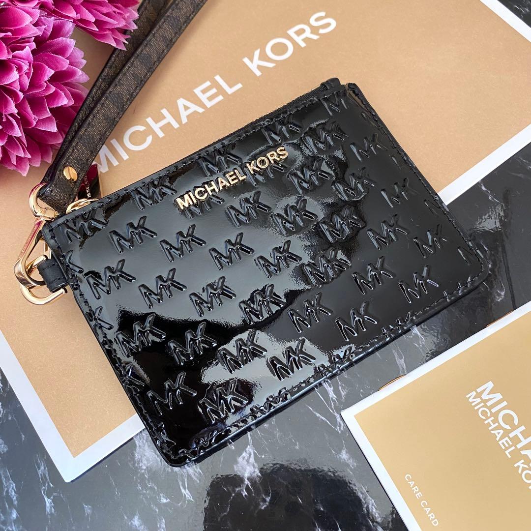 高級感のあるエナメル 新品 MICHAEL KORS マイケルコース 財布 黒