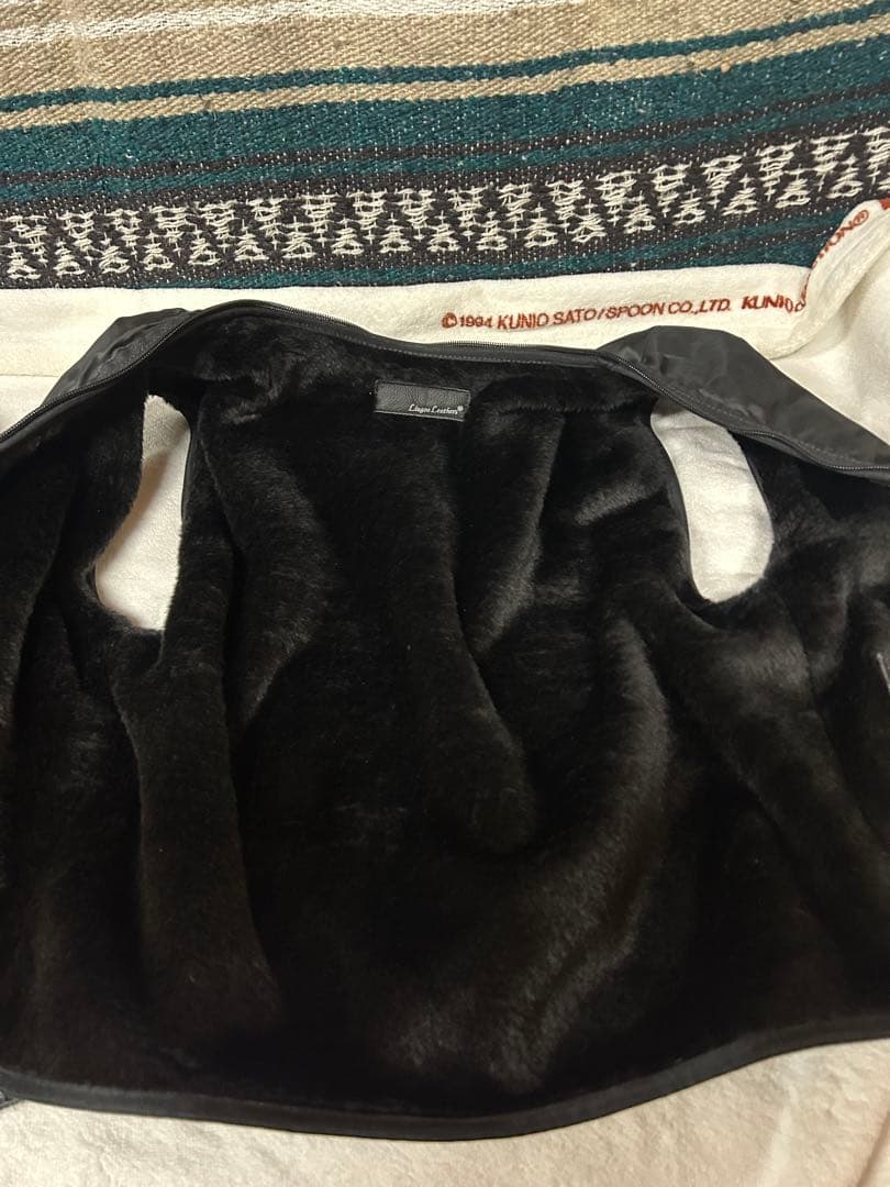 Liugoo Leathers ブラックレザーシングルライダース