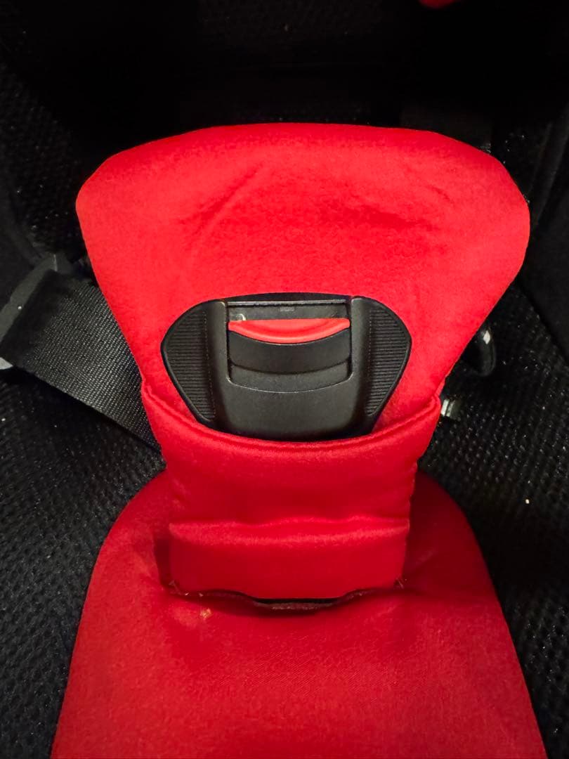 RECARO レカロ チャイルドシート ゼロワン ZERO1 赤黒