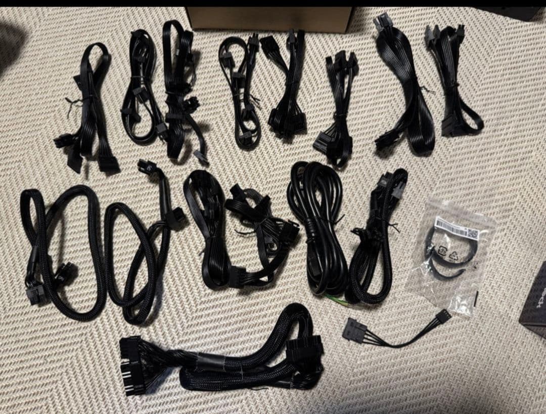 CORSAIR HX1200 1200W 電源ユニット