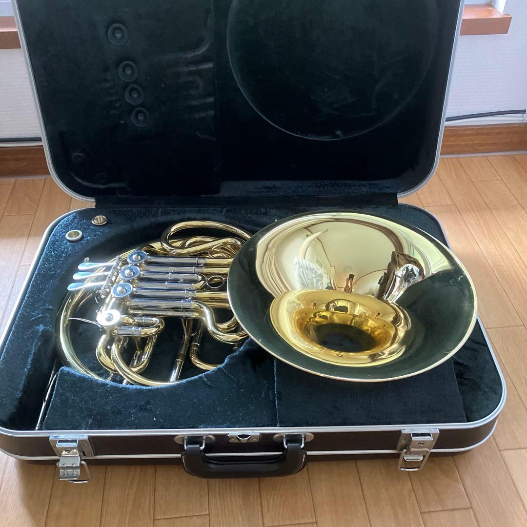 YAMAHA ホルン　YHR764ケース付き