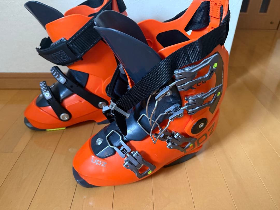 売れるまで毎日値引き23-24モデルUPZ XCR スノーボードブーツ 27.5