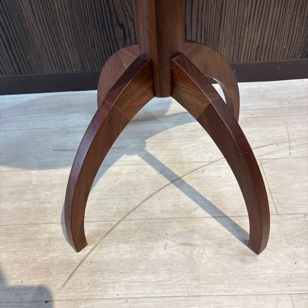 シギヤマ　ローズマリー　テーブル