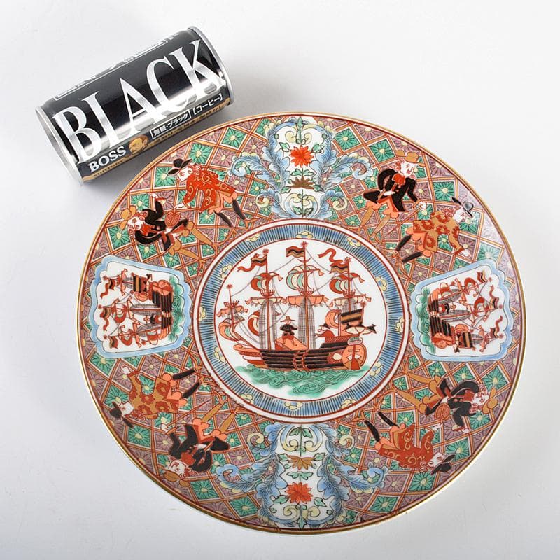 伊万里焼　古伊万里　錦手　南蛮人黒船文　飾皿　在銘　N　R6747