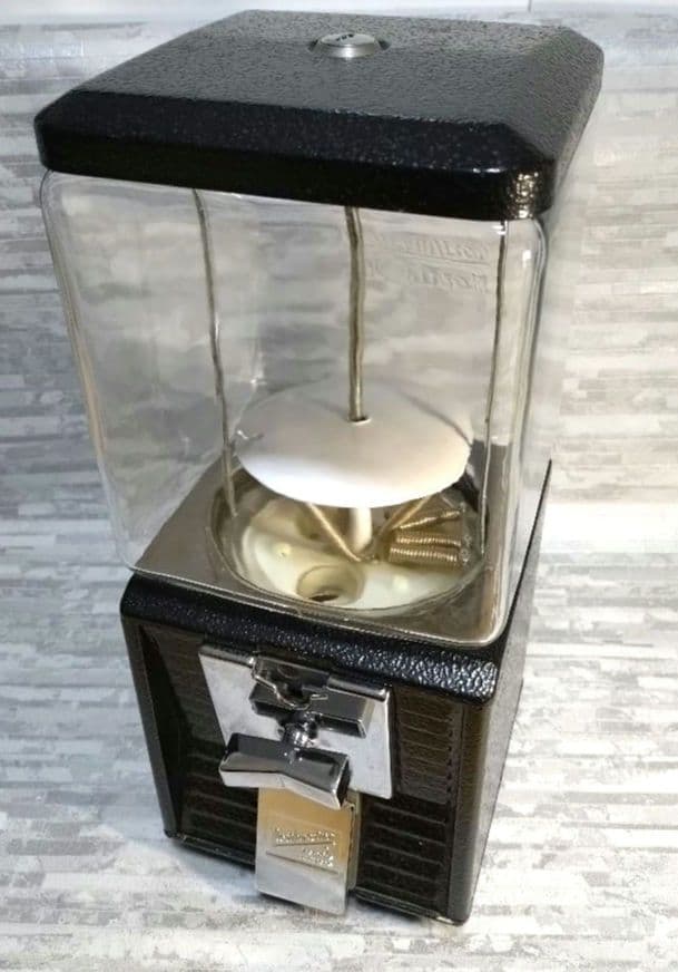 世田谷ベース　ヴィンテージガムボールマシーン　アメリカン