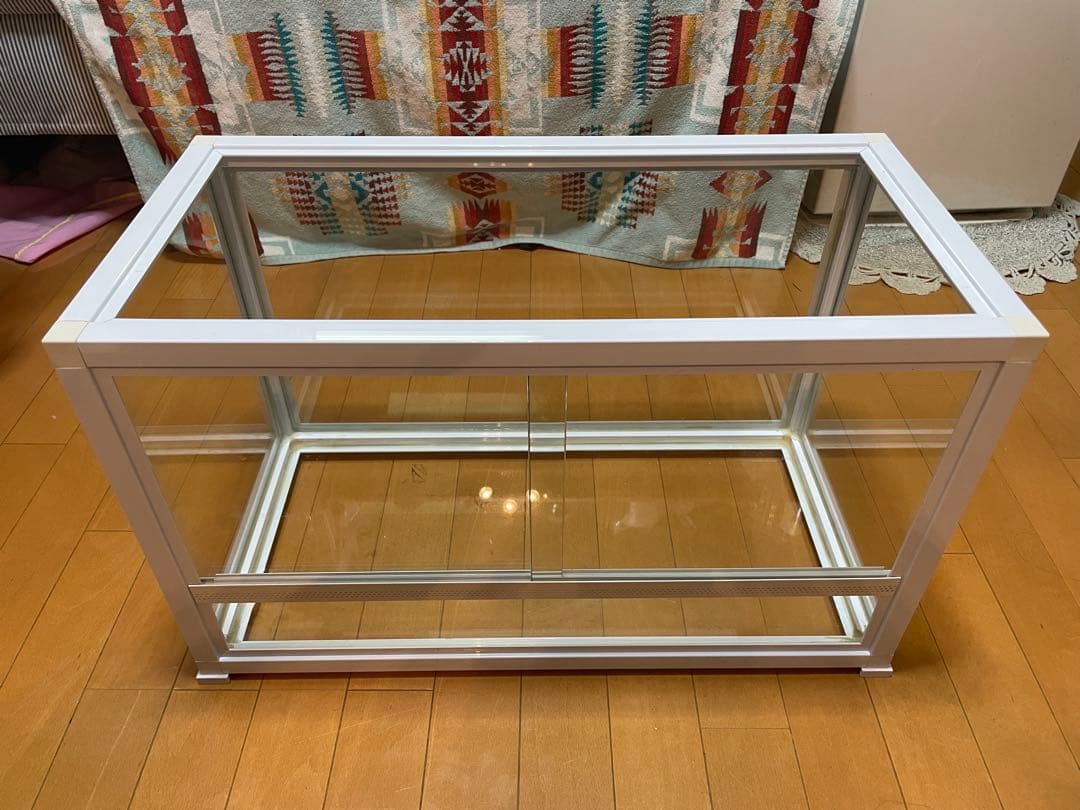 爬虫類ケージ　60×30×35 ホワイト　美品
