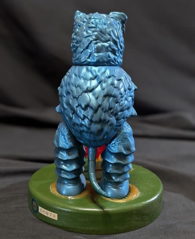 東京タワーガラモン青「ウルトラQ」登場怪獣（Ｍ１号）台座付ソフビフィギュア非売品