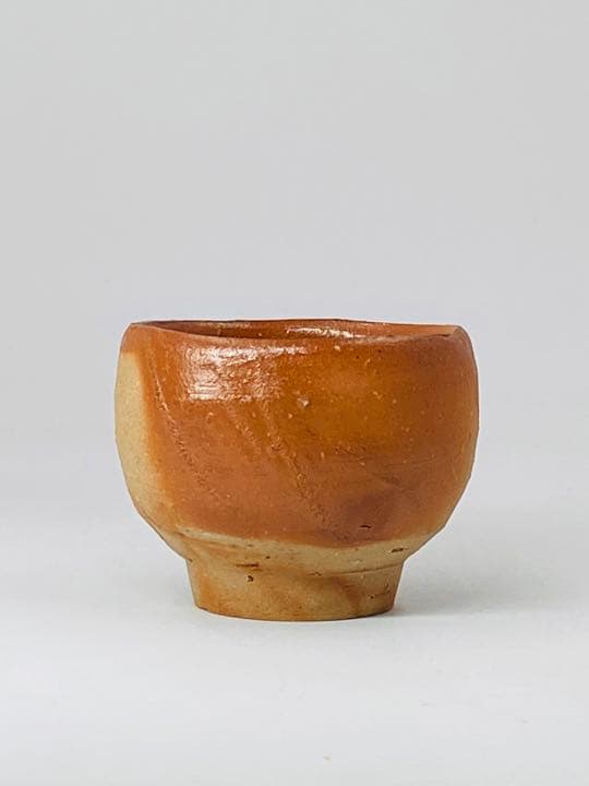 人間国宝【伊勢崎淳】備前　酒呑　ぐい呑み　桐共箱　栞　酒器　盃　美品