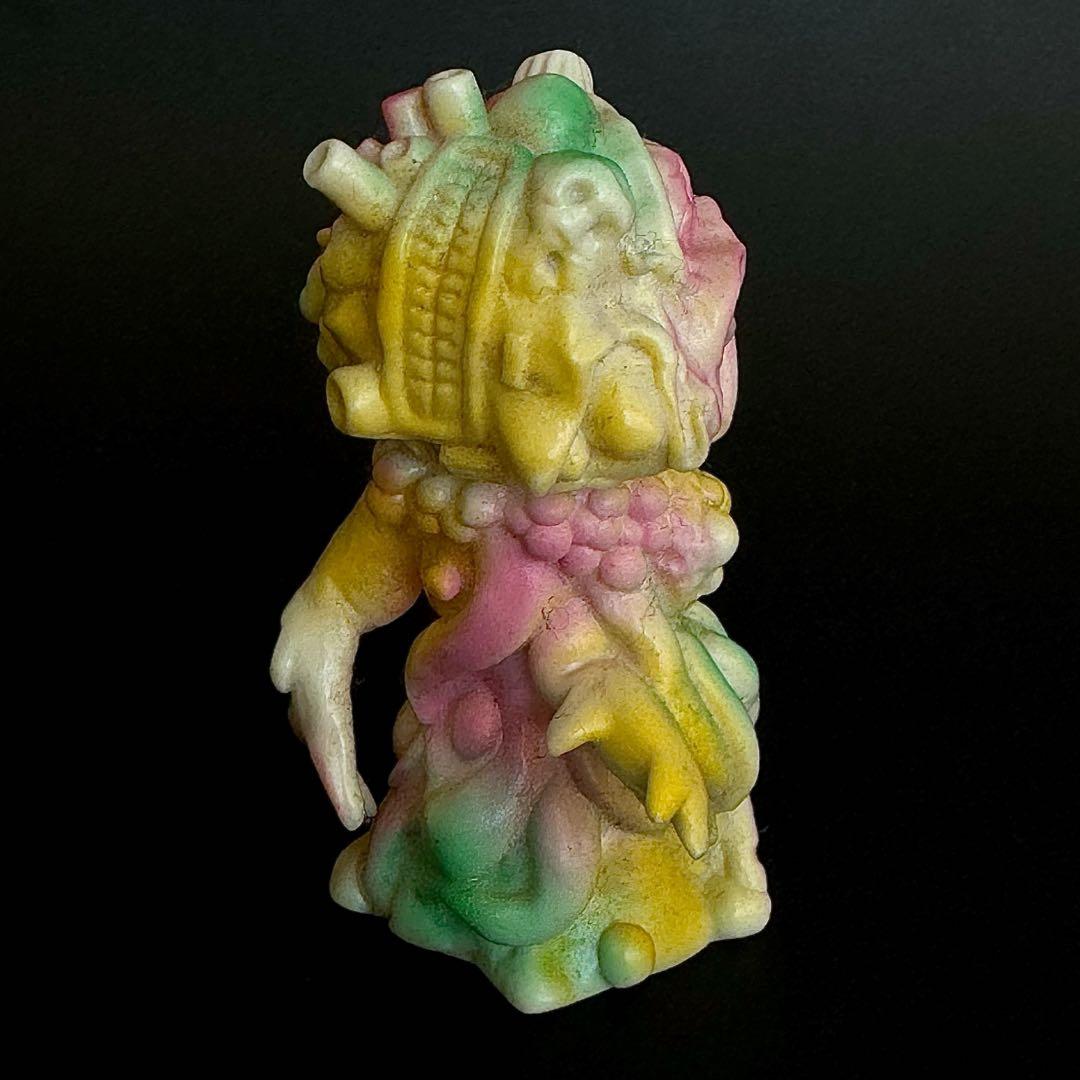 ZOLLMEN（ゾルメン）モンスターパレード ブルゴセイジン インディーズソフビ