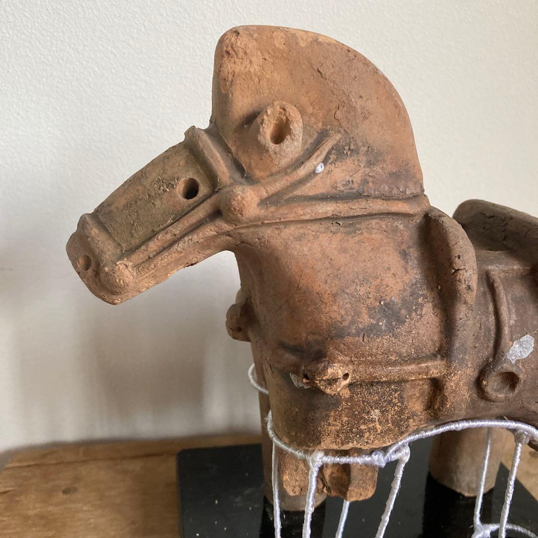 埴輪土偶馬　ワイヤー義足工芸品 黒台座ビンテージ
