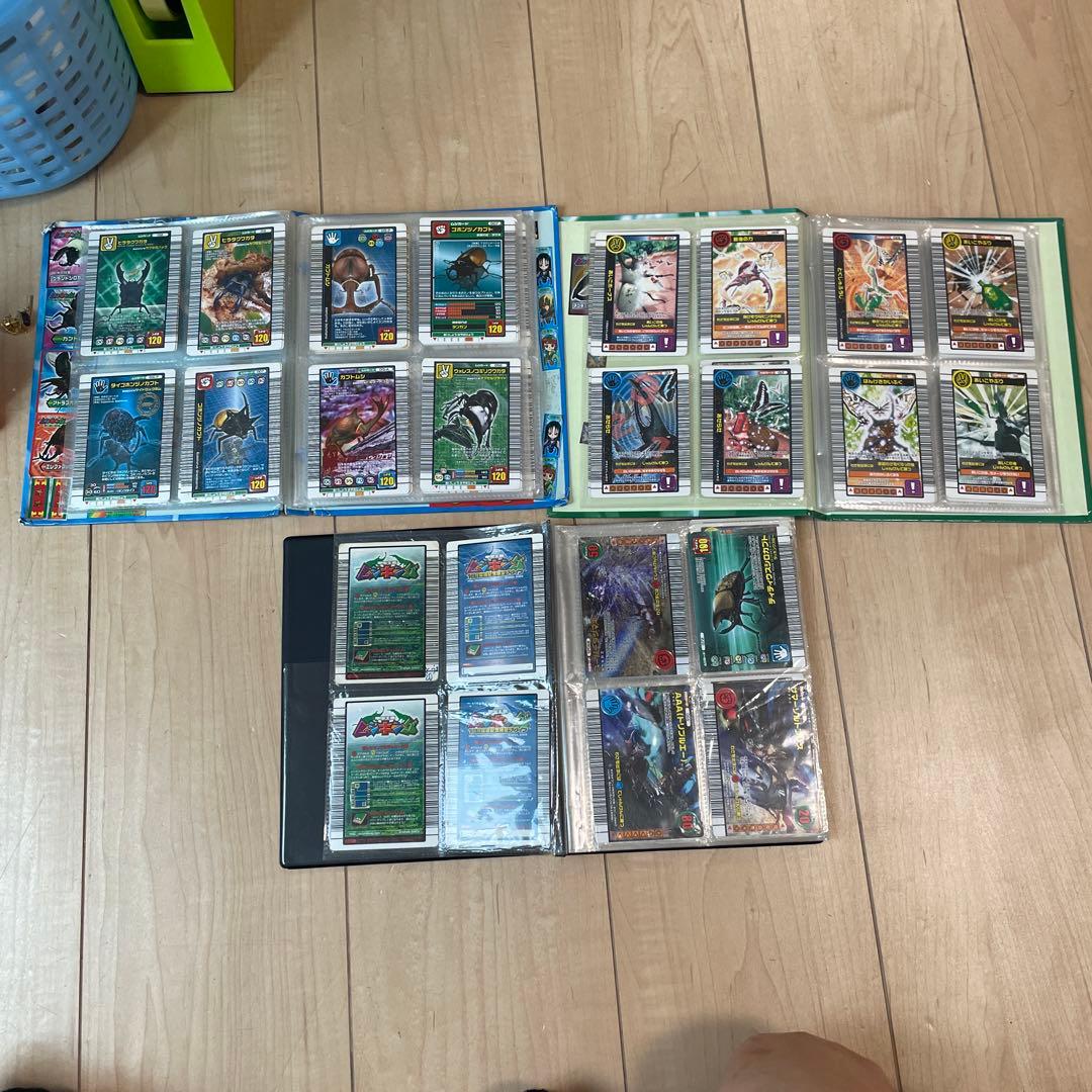 当時物　２００３初期、甲虫王者ムシキング約133枚大量まとめ売り。27