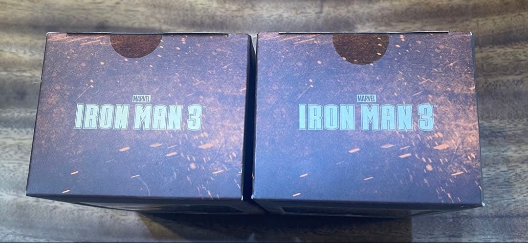 【ホットトイズ・バスト】 『アイアンマン３』 １／６スケールバスト　2セット