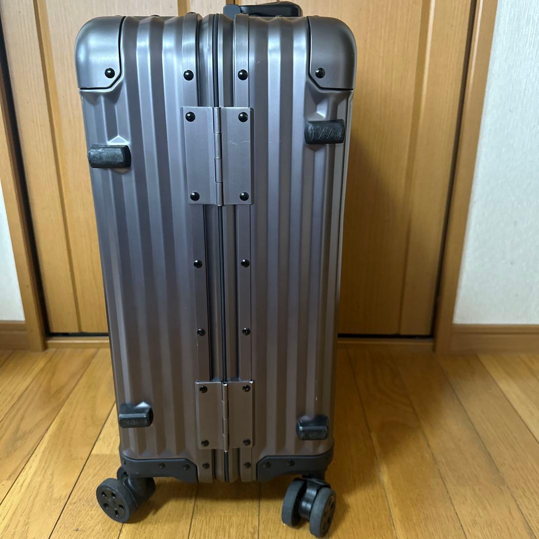 メルセデスベンツAMGスーツケース　中古　傷あり　送料込み‼️