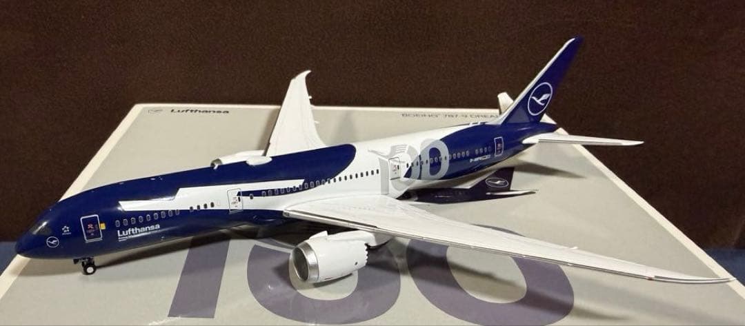 ルフトハンザ航空 B787-9 特別塗装 1/400 飛行機模型
